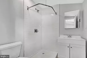 105 W Wood St, Norristown, PA 19401 - Photo 21