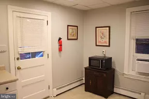 409 N York St, Pottstown, PA 19464 - Photo 27