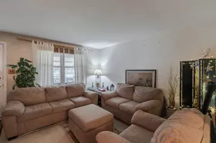 909 Noble St, Norristown, PA 19401 - Photo 11