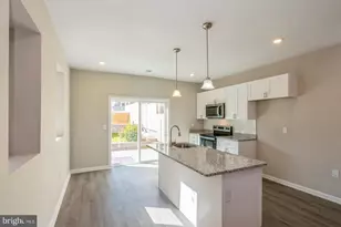 532 Bush St, Bridgeport, PA 19405 - Photo 23