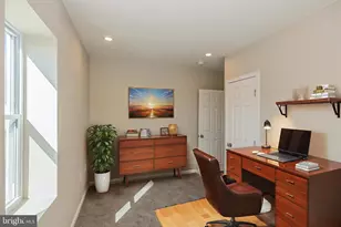 532 Bush St, Bridgeport, PA 19405 - Photo 29