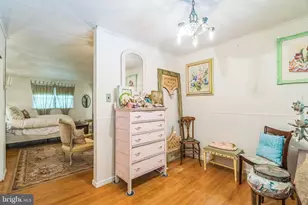 355 Arden, Gulph Mills, PA 19428 - Photo 23