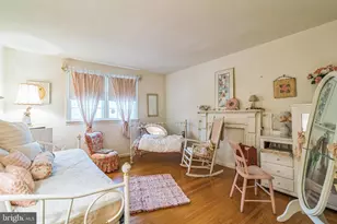 355 Arden, Gulph Mills, PA 19428 - Photo 25