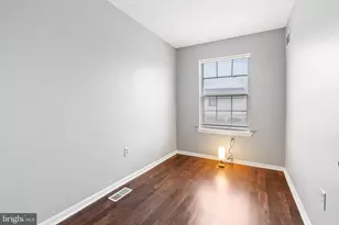 34 2nd St, Bridgeport, PA 19405 - Photo 17