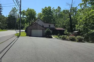 770 Gravel Pike, Palm, PA 18070 - Photo 53