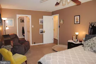 121 Woodstream, Norristown, PA 19403 - Photo 13