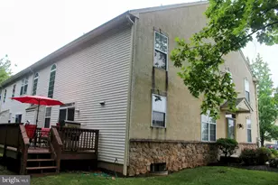 220 Hampton Green Dr, North Wales, PA 19454 - Photo 27