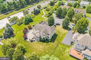 1401 Hampstead Ct, Blue Bell, PA 19422 - Photo 5