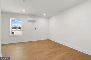 30 W Broad St, Souderton, PA 18964 - Photo 23