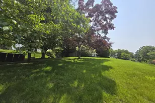 520 Deerfield Dr, Norristown, PA 19403 - Photo 51