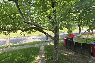 520 Deerfield Dr, Norristown, PA 19403 - Photo 53