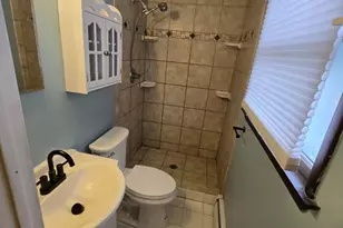 520 Deerfield Dr, Norristown, PA 19403 - Photo 33