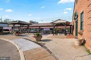 834 W Lancaster Ave, Bryn Mawr, PA 19010 - Photo 9