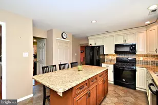 102 Gwynmont Dr, North Wales, PA 19454 - Photo 19