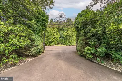 1035 Wright Drive, Huntingdon Valley, PA 19006 - Photo 1