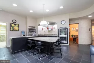 1035 Wright Dr, Huntingdon Valley, PA 19006 - Photo 21