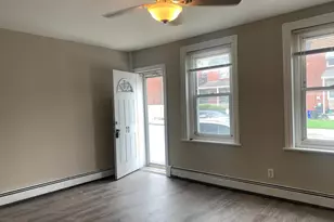 73 W 5th St, Bridgeport, PA 19405 - Photo 3