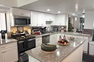 805 Stonybrook, Norristown, PA 19403 - Photo 7