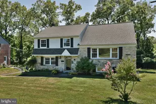 2106 Carolton Way, Flourtown, PA 19031 - Photo 3