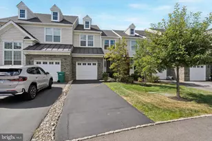 2150 Julia Dr, Conshohocken, PA 19428 - Photo 3