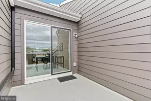 957 Riverplace Dr, Conshohocken, PA 19428 - Photo 25