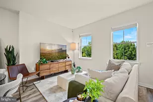 13 Ford St, Bridgeport, PA 19405 - Photo 3