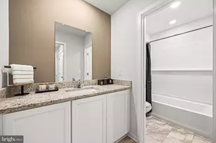 13 Ford St, Bridgeport, PA 19405 - Photo 35