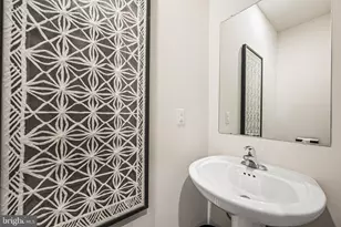 13 Ford St, Bridgeport, PA 19405 - Photo 17