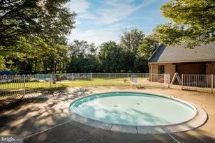 504 Valley Glen Rd, Elkins Park, PA 19027 - Photo 5