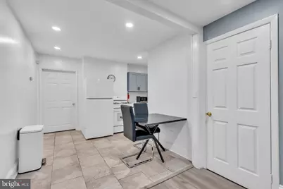 905 W Marshall Street, Norristown, PA 19401 - Photo 45