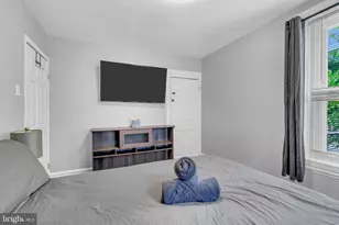 905 W Marshall St, Norristown, PA 19401 - Photo 7