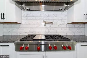 2100 Fox Hollow Ln, East Greenville, PA 18041 - Photo 15