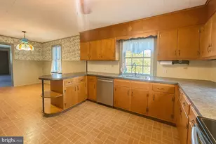 80 S County Line Rd, Telford, PA 18969 - Photo 13