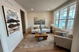 404 Emmitt Ct, Royersford, PA 19468 - Photo 5