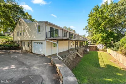 1140 Green Tree Lane, Penn Valley, PA 19072 - Photo 9