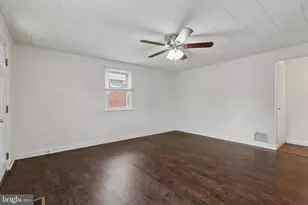 742 N Hanover St, Pottstown, PA 19464 - Photo 5