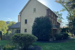 673 Spring Mt Rd, Schwenksville, PA 19473 - Photo 3