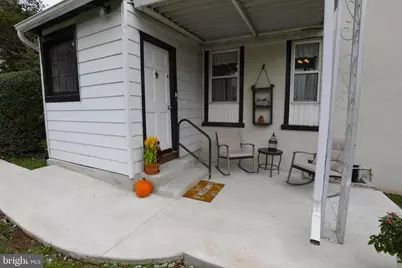 523 Bridge Street, Mont Clare, PA 19453 - Photo 9