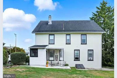 523 Bridge Street, Mont Clare, PA 19453 - Photo 7