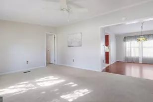 10 Bentwood Ct W, Harleysville, PA 19438 - Photo 7