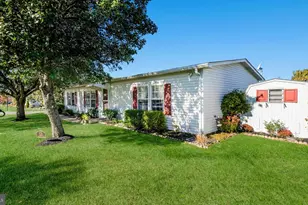 10 Bentwood Ct W, Harleysville, PA 19438 - Photo 1