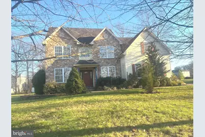 697 Wimbledon Lane, Hatfield, PA 19440 - Photo 1