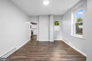 1055 Willow St, Norristown, PA 19401 - Photo 7