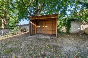 1055 Willow St, Norristown, PA 19401 - Photo 25