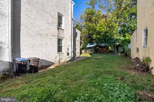 1055 Willow St, Norristown, PA 19401 - Photo 23