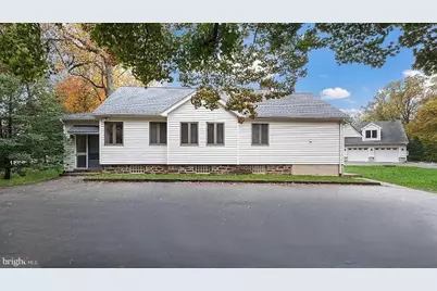 239-301 Old Gulph Road, Wynnewood, PA 19096 - Photo 23