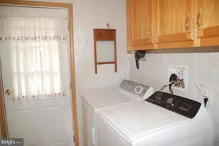 447 Manor House Ln, Souderton, PA 18964 - Photo 27