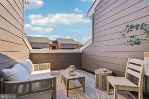 952 Riverplace Dr, Conshohocken, PA 19428 - Photo 43