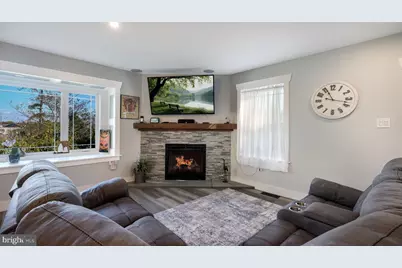 1104 N York Road, Willow Grove, PA 19090 - Photo 9