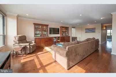 1001 City Avenue #EC1106, Wynnewood, PA 19096 - Photo 23